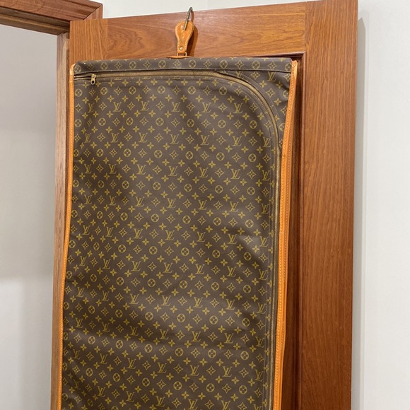 Vintage Authentic Louis Vuitton Garment Cloth Travel Bag - Picture 7 of 10